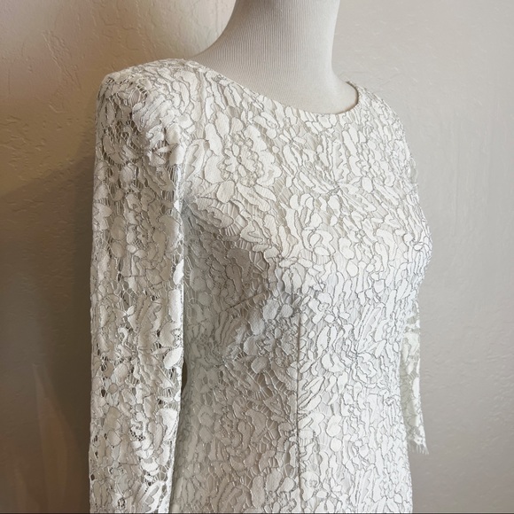 ✖️SOLD✖️•ADRIANNA PAPELL•White Formal Lace-Overlay Sheath Dress w/Metallic Sheen - Picture 5 of 15